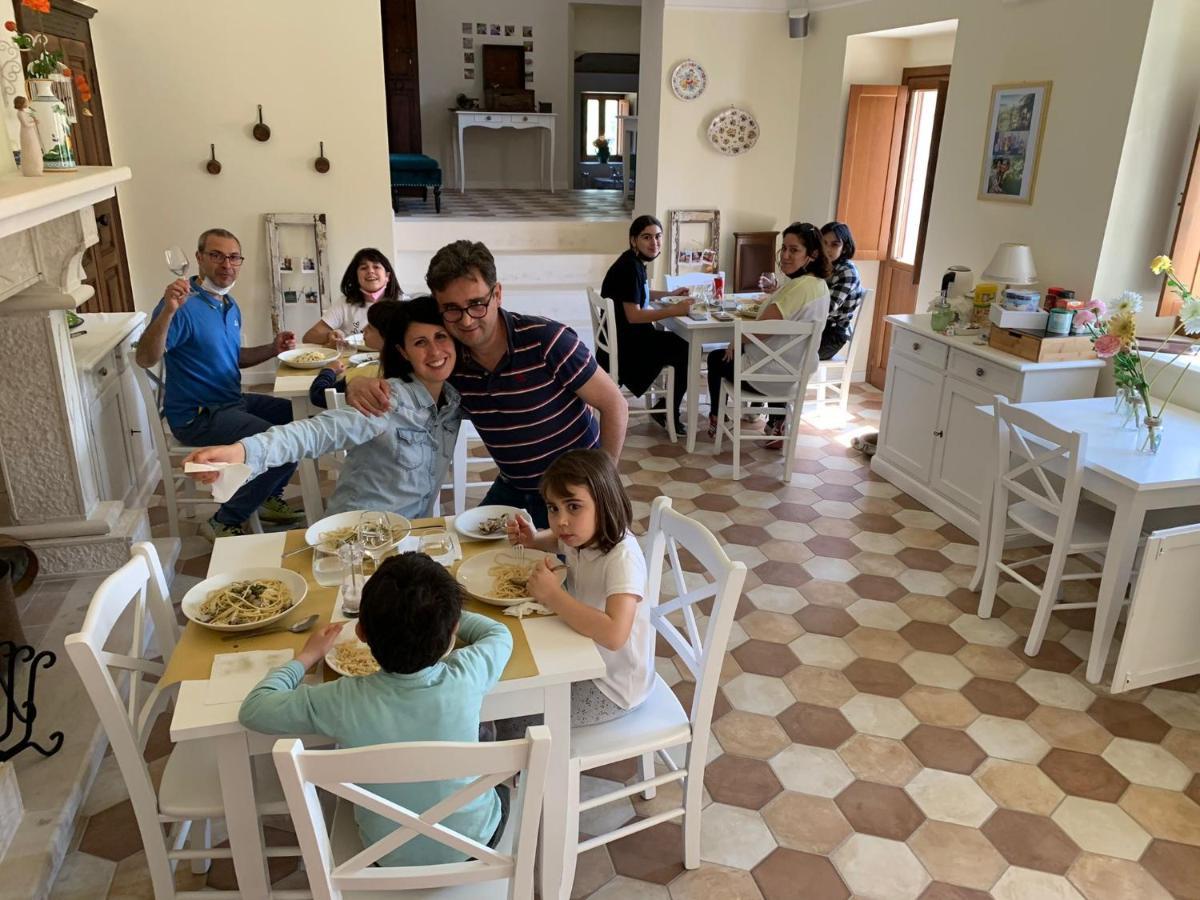 Dimora Dell'Arte Hotel Navelli Bagian luar foto