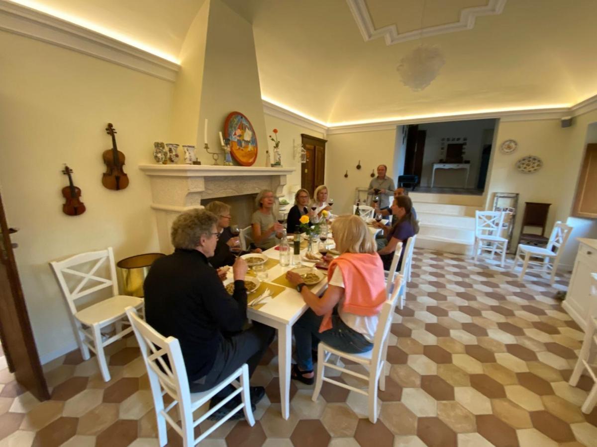 Dimora Dell'Arte Hotel Navelli Bagian luar foto