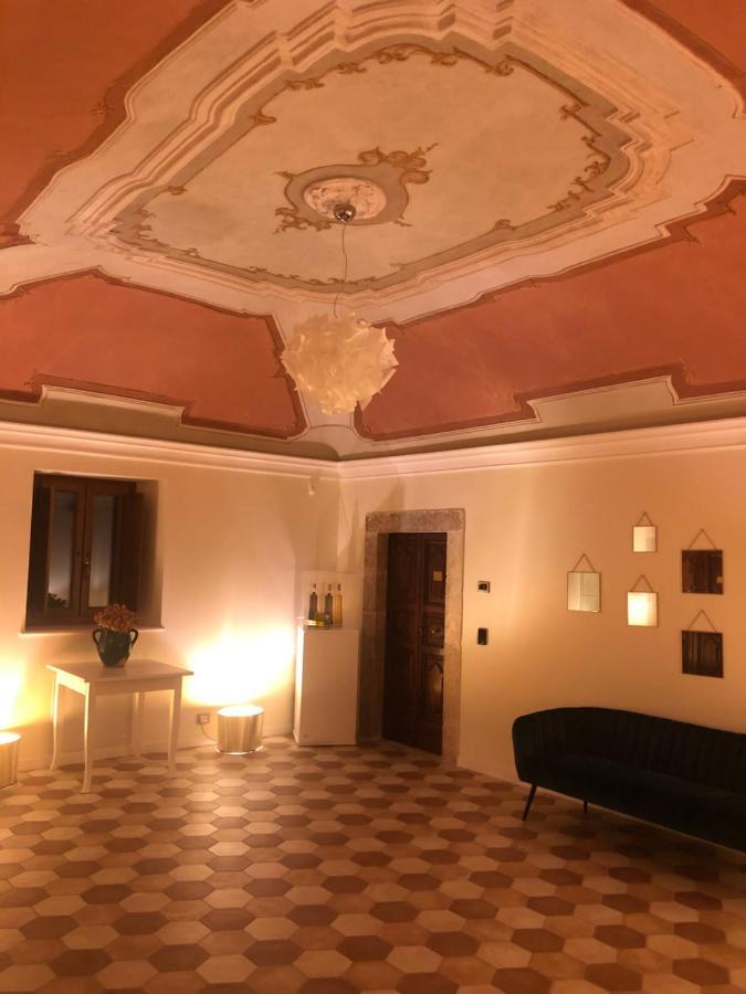 Dimora Dell'Arte Hotel Navelli Bagian luar foto