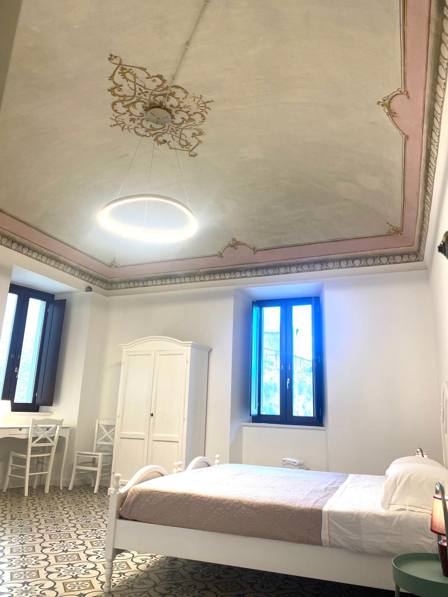 Dimora Dell'Arte Hotel Navelli Bagian luar foto